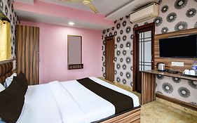Hotel Sunshine Newtown 3*